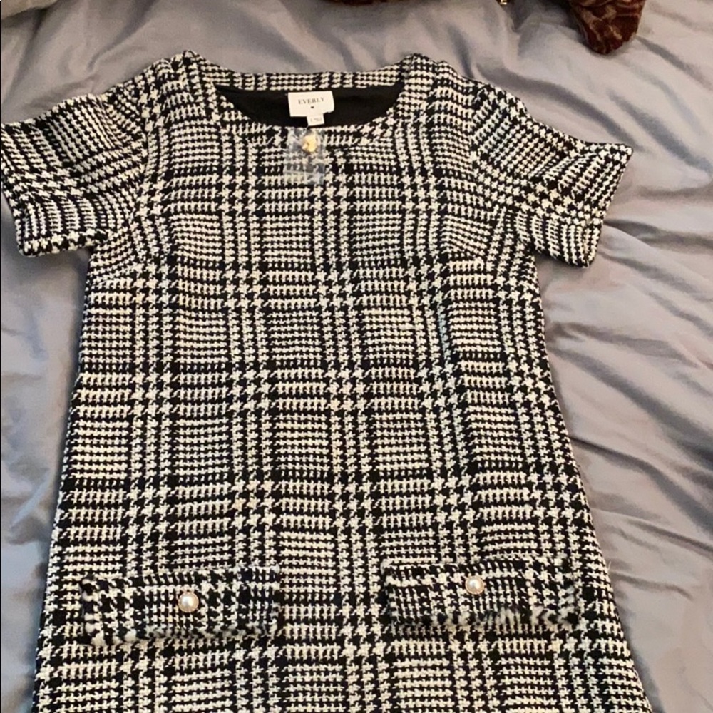 Tweed Shift Dress - Picture 3 of 3